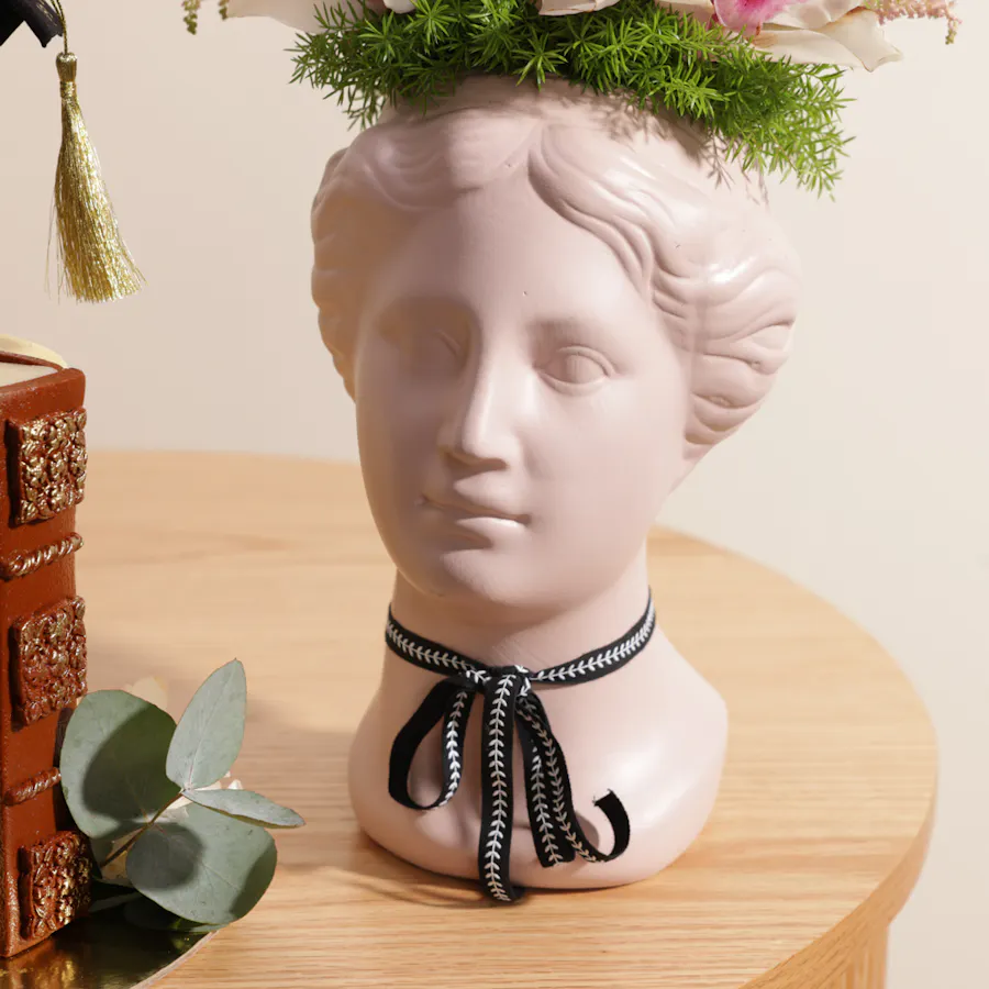 Sweet Atelier Big Graduation Cake | Flowers Vase 5