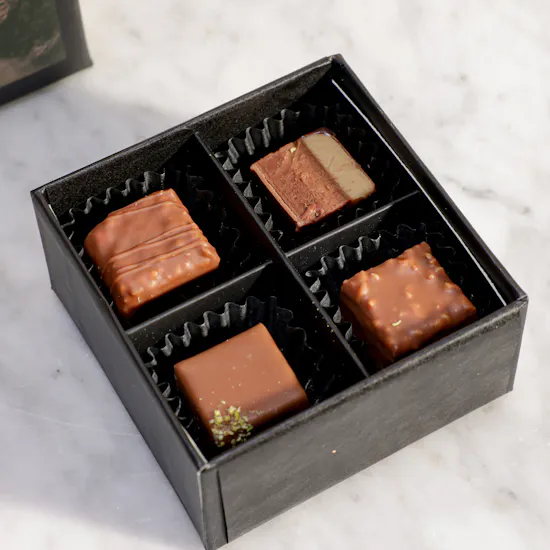 Sweetzerland Truffle & Praline | 4 Pieces