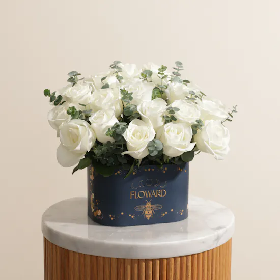 Soft Whisper Roses Box
