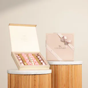 CocoaNuts Baby Girl Chocolate Box CocoaNuts Baby Girl Chocolate Box