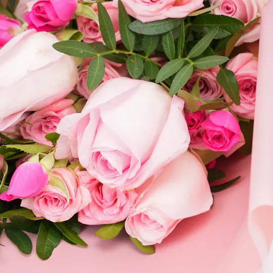 24Bottles | Pink Blooms Bouquet