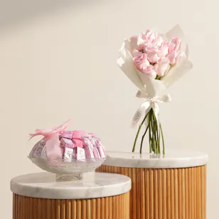Chocoline It's a Girl Chocolate Glass Bowl | Joy in Blooms Bouquet Chocoline It's a Girl Chocolate Glass Bowl | Joy in Blooms Bouquet