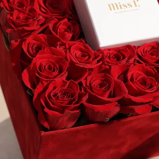 Miss L' by L'azurde Butterfly Diamonds Necklace | Crimson Love Rose Box