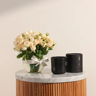 Mubkhar Tuscan Grove Candle | Peach Baby Roses Vase Mubkhar Tuscan Grove Candle | Peach Baby Roses Vase