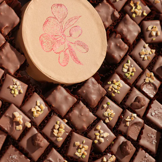 Soucolat Round Chocolates Large Box