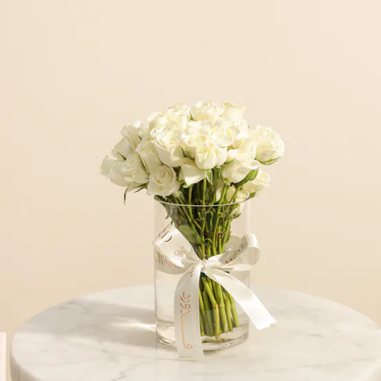 Miss L by L'azurde Zodiac Necklace | Bold Admiration Flowers Vase