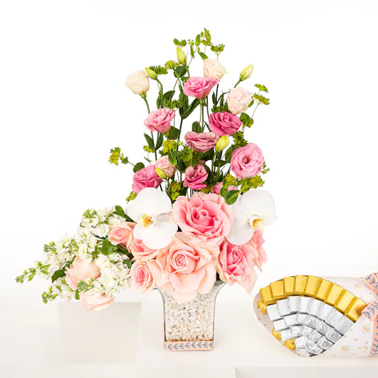 Linne Royal Chocolate Bouquet | Pink Elegance Flowers