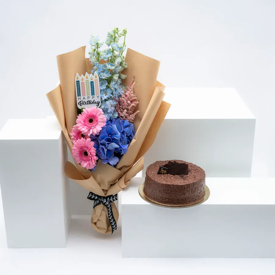 Sucre De Nada Crispy Chocolate Cake | Birthday Blooms 1