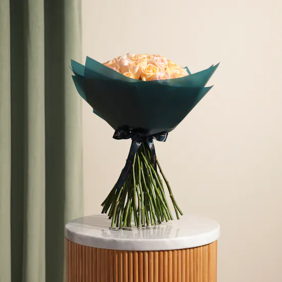 Opulent Peach Roses Bouquet