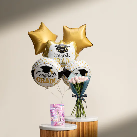 Sephora Favorites Perfect Pout Makeup Lip Set | Graduation Balloons and Flower