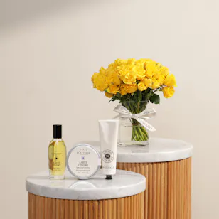 L'Occitane Shea Butter Nourishing Trio Set | Golden Reverie Flower L'Occitane Shea Butter Nourishing Trio Set | Golden Reverie Flower