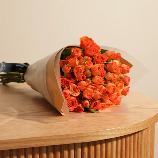 Smeg 50's Style Drip Filter Black Coffee Machine | Flowers Bouquet