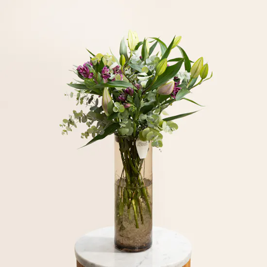 Stunning Flowers Vase