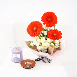 Woodwick Lavender Spa Medium Hourglass Candle | Flowers Woodwick Lavender Spa Medium Hourglass Candle | Flowers
