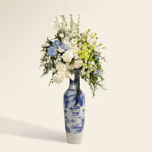 The Palatial Splendor Flower Vase