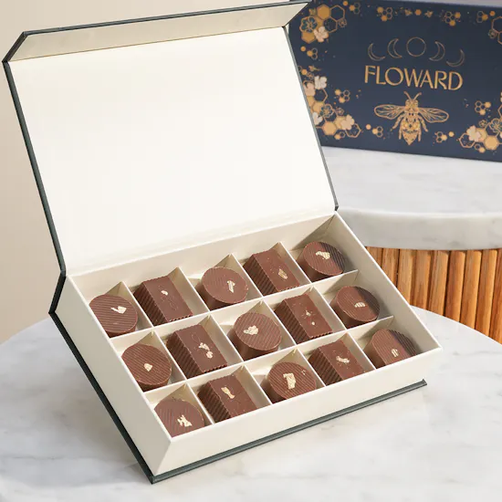 Floward Essence of Joy Small Chocolate Box