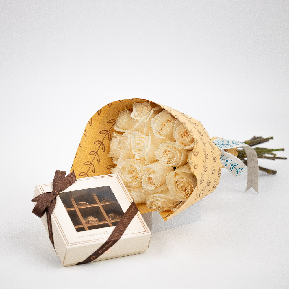 Chocolate Box | White Roses