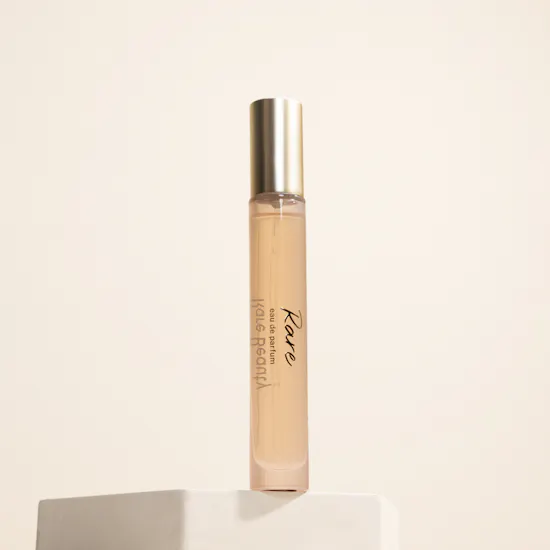 مجموعة عطور ميني رير او دى بارفيوم للجنسين من رير بيوتي