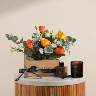 Atelier Rebul J.C.R. Candle & Diffuser Set | Sunlit Harmony Flower Box Atelier Rebul J.C.R. Candle & Diffuser Set | Sunlit Harmony Flower Box