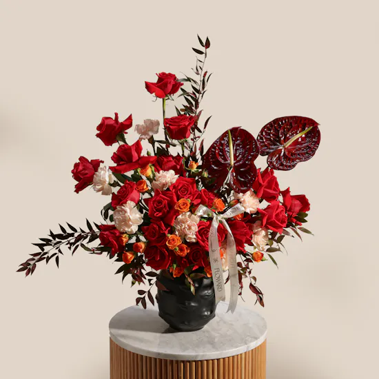 Midnight Muse Flower Vase