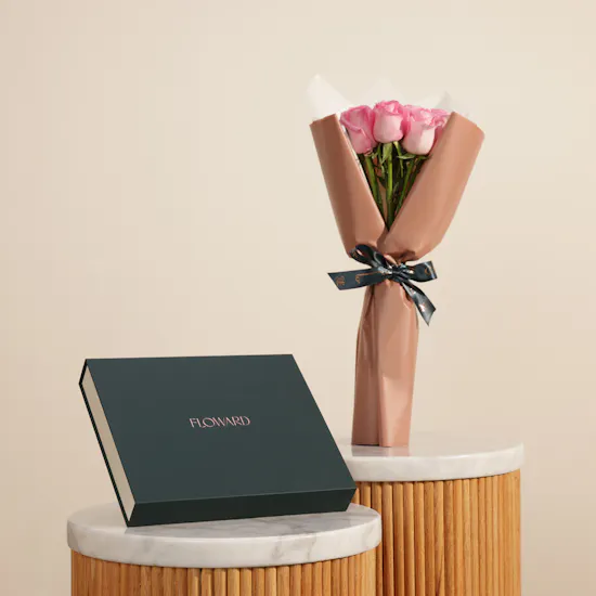 Floward Elegant Chocolates Box | Winter Vibes Flowers Bouquet