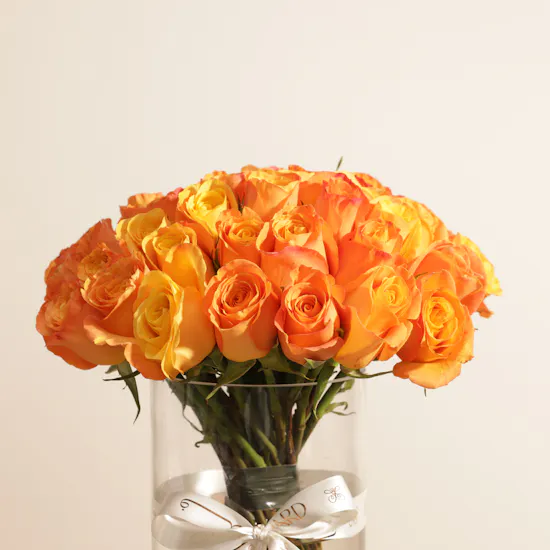Nusuk Umrah Services Gift Voucher | Quffa Royal Prayer Gift Bag and Flowers