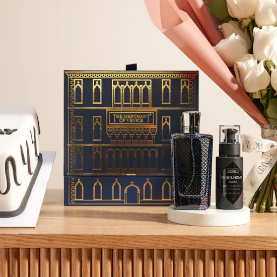 The Merchant Of Venice Venetian Blue Men's Gift Set | Delightful Birthday Cake and Flowers
