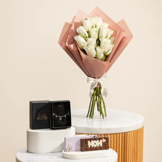 Felizmoda Flower with Pink Stones Bracelet | Fleur Chocolate Bar and Roses Bouquet