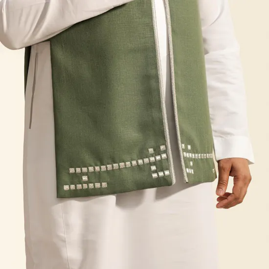 Saudi Artisanal Company Al Masmak Men Vest | Olive