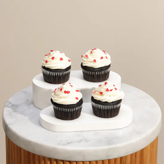 Floward Mini Heart Cupcake