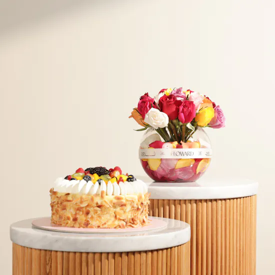 Creamy Ribbons Crème Brûlée Fruit Cake | Birthday Flowers
