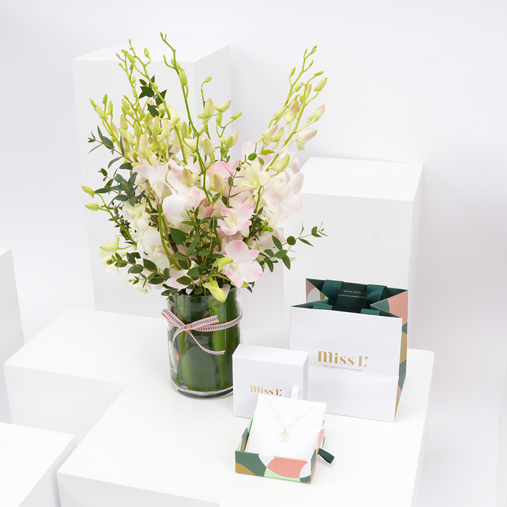  Miss L by L'azurde Scorpio Zodiac Necklace | Baby Orchid Vase