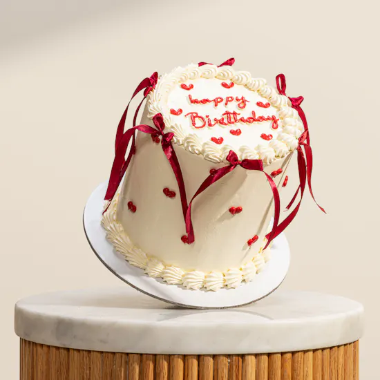 Floward Happy Birthday Bow Cake