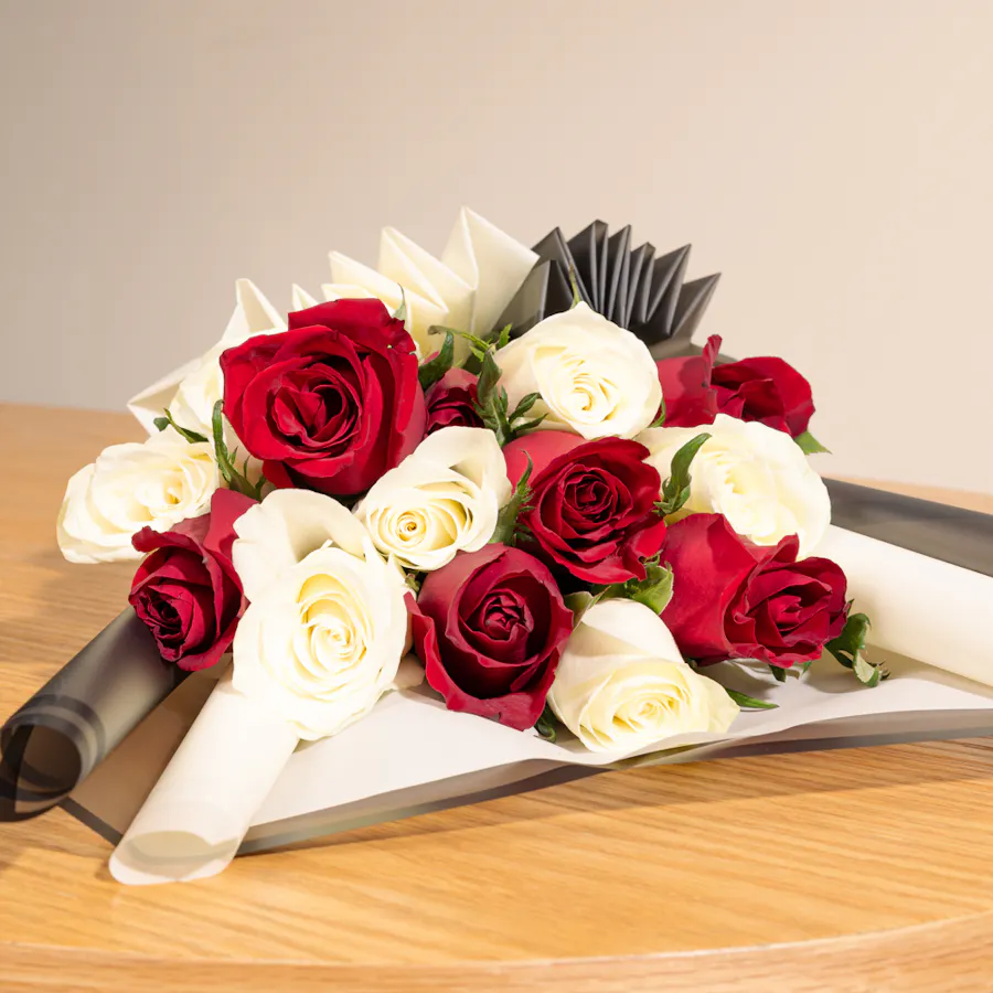 Red & White Roses Bouquet  6