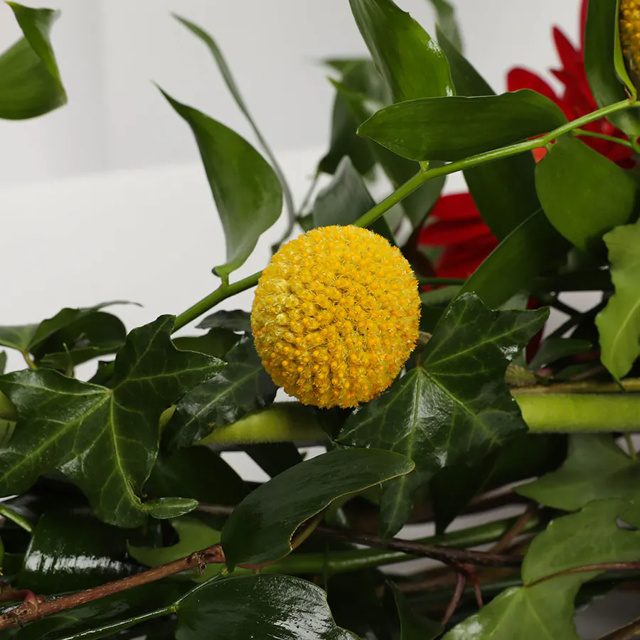 Top Table Flowers Arrangement 5