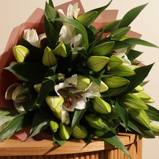 Radiant White Lily Bouquet | 18 Flowers