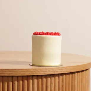 Rose Ribbon Mini Red Velvet Cake Rose Ribbon Mini Red Velvet Cake