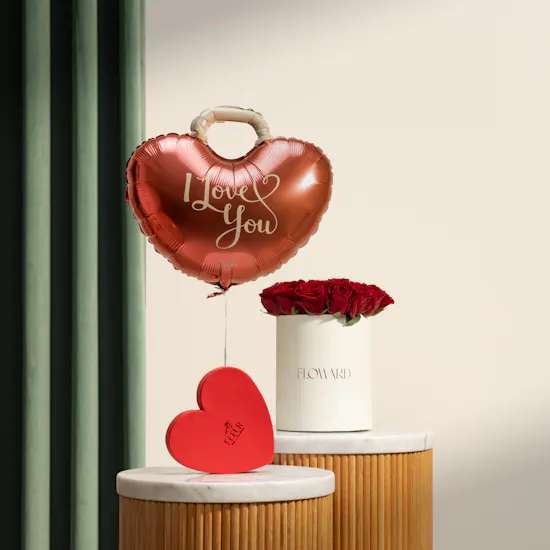 Fleur Red Heart Chocolate Box | Glam Roses and I Love You Ballon