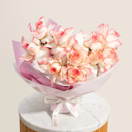Dreamy Esperance Rose Bouquet | 10 Flowers