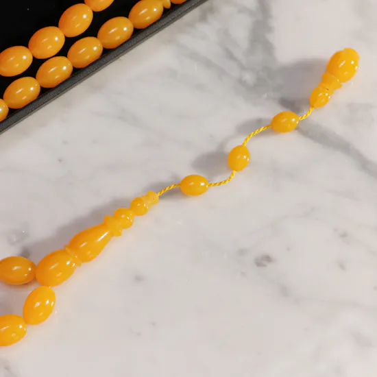 Floward Mestika Misbaha with Tamlika and Olive Beads