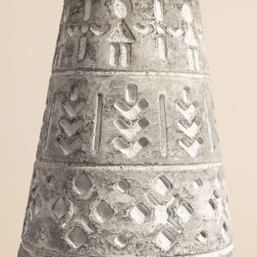 Ukiyo Baheya Greyish Black Table Lamp 5
