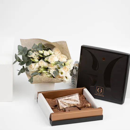 Ghazl Chocolate with White Bouquet