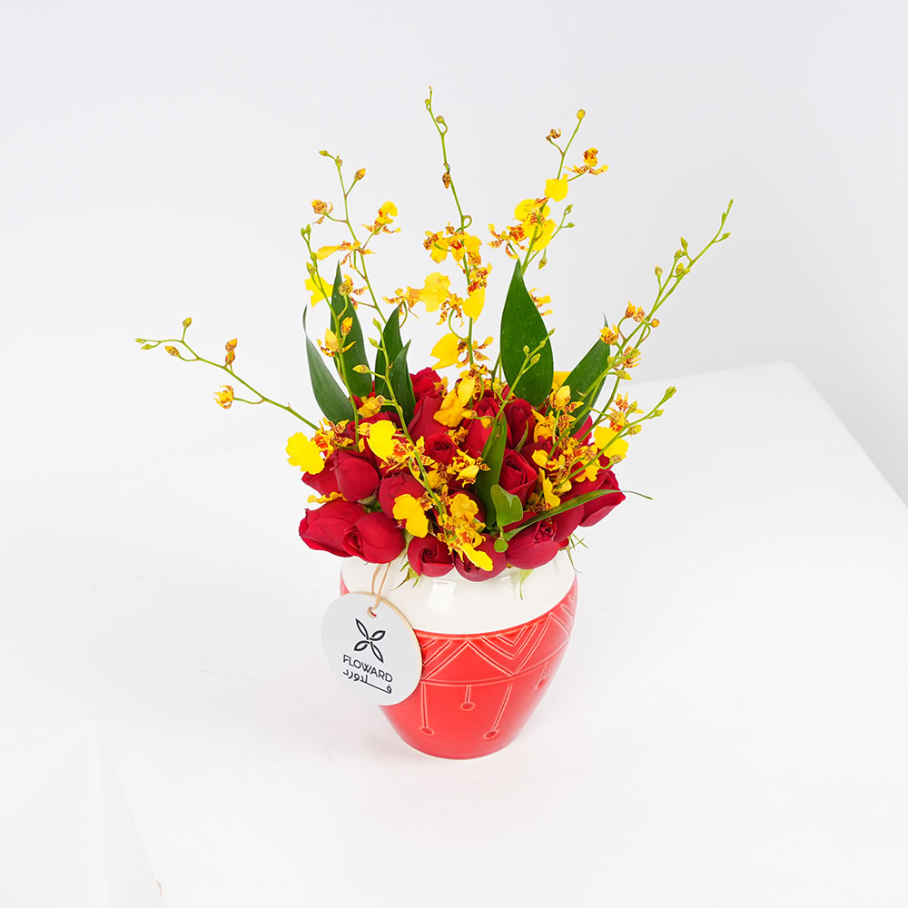 مزهرية النقش العسيري من كيراموس | بيبي جوري احمر