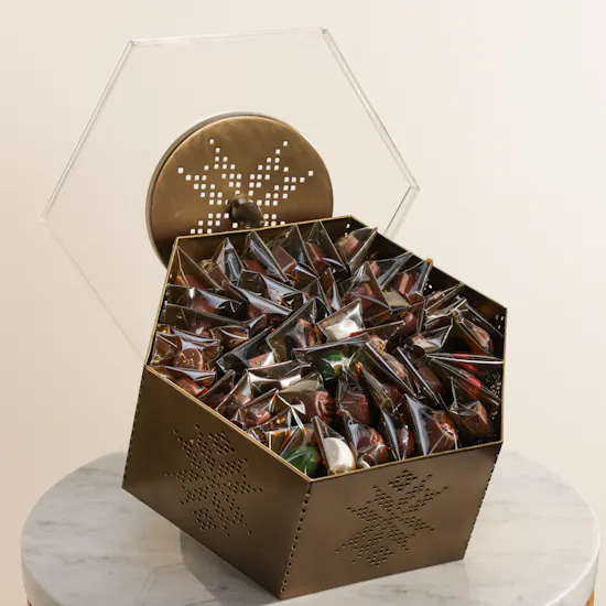 Nor Noyau Turath Round Chocolate Box