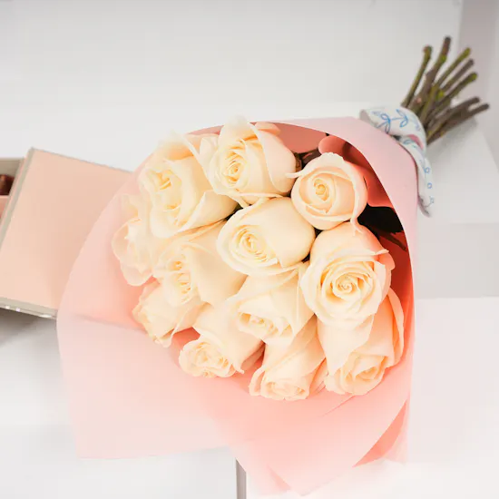 Floward Crunchy Chocolate Box | White Roses