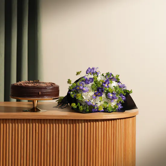 Sucre De Nada for Cakes | Colorful Garden Flowers Bouquet