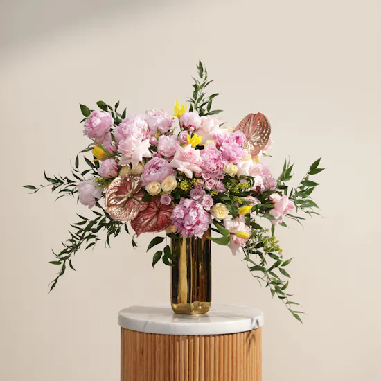 Royal Golden Blush Flower Vase