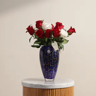 Classic Vibes Rose Vase