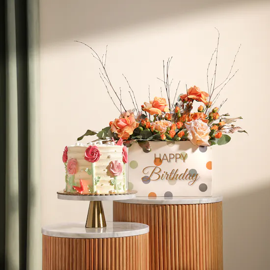 Floward Rose Cake | Dreamy Rose Bag