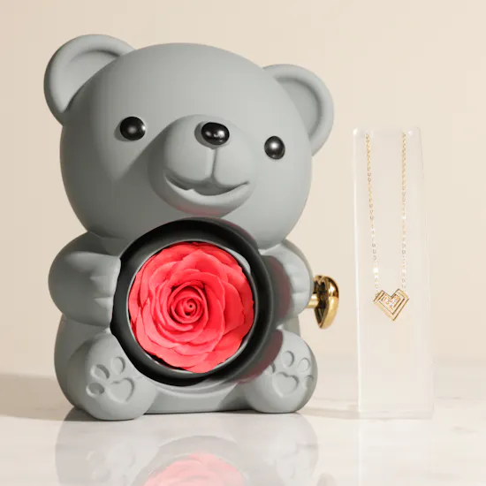 Amal Almajed Heart Shape Gold and Diamond Necklace | Pure Flowers Vase